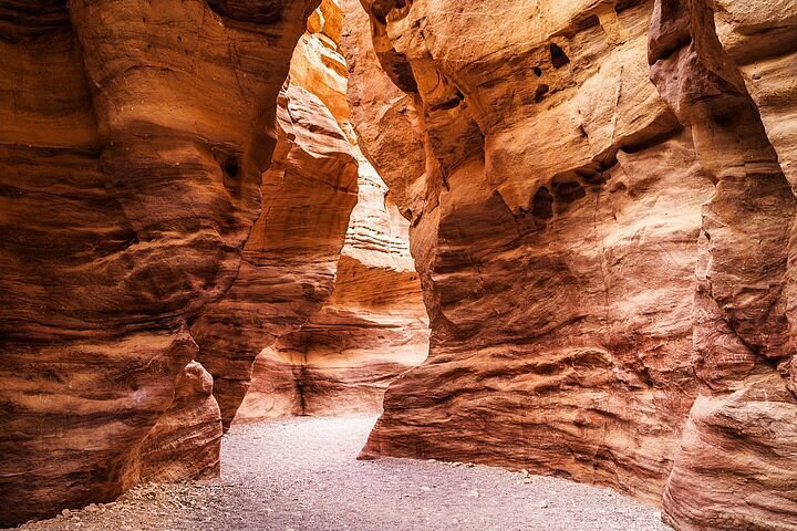 caption (24) Tour to the blue hole and coloured canyon - Image 1